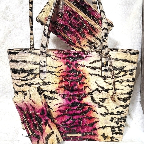 Items are across listed therefore we're down to only one set - Picture 1 of 14